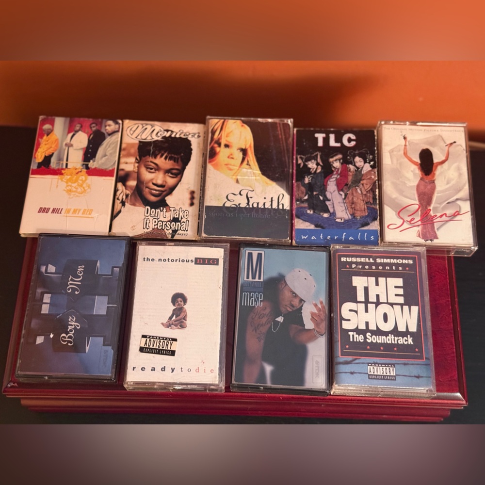 Iconic Cassette Tape Collection from the 90s - Picture 2 of 3